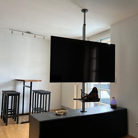 Loft Mit Kingsize Wasserbett Graz Extérieur photo